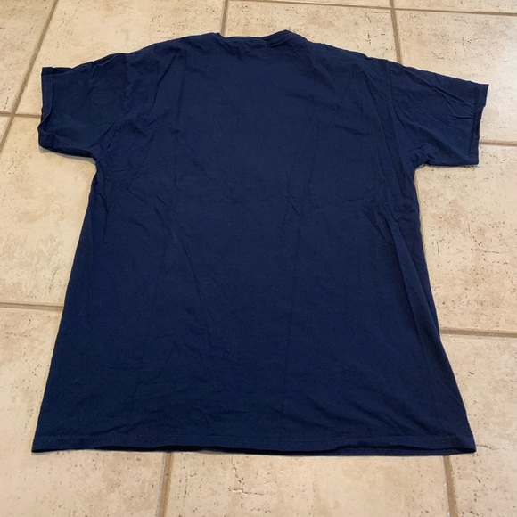 Funny Navy Blue Shirt L Chickens The Pet That Poops Breakfast Fruit of the Loom - Picture 2 of 5